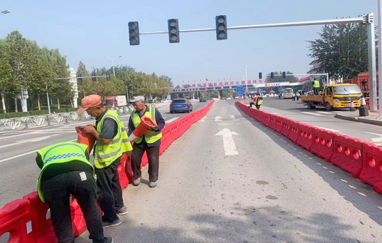 道路水馬、錐桶安裝